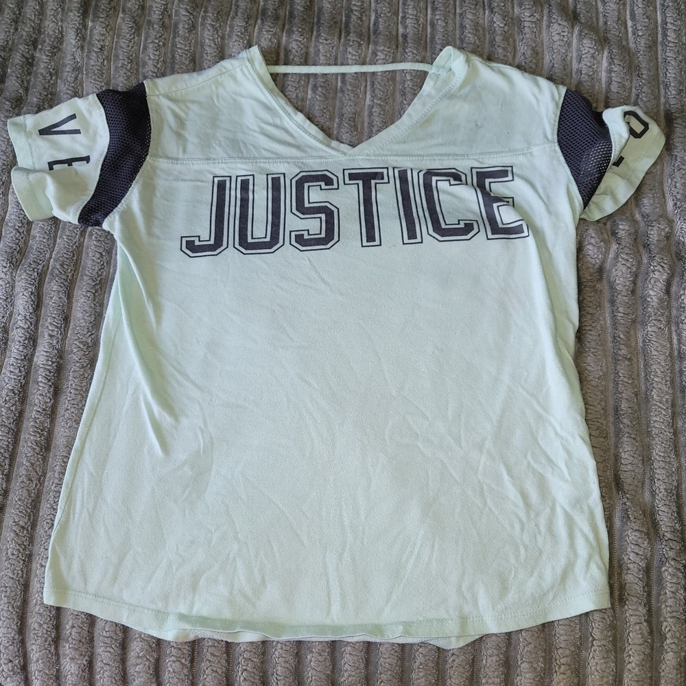 Justice T-Shirt Girls Size 10 Mesh Short‎ Sleeve with "Love" Light Green